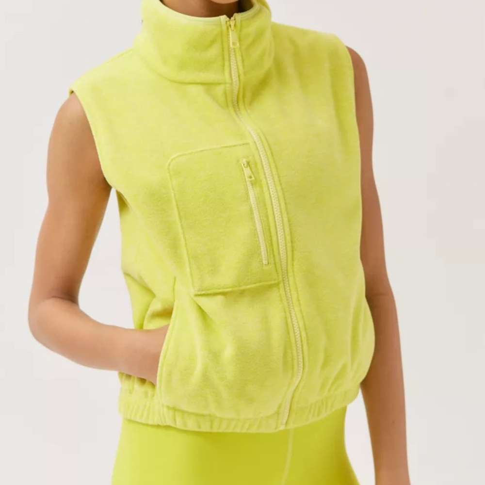 Beyond Yoga Size S Morning Walk Bright Yellow Fleece Vest
